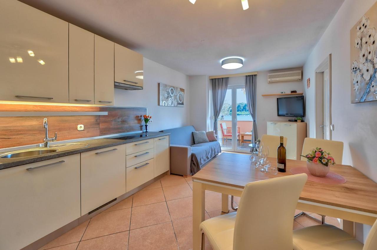 Apartma Lux *